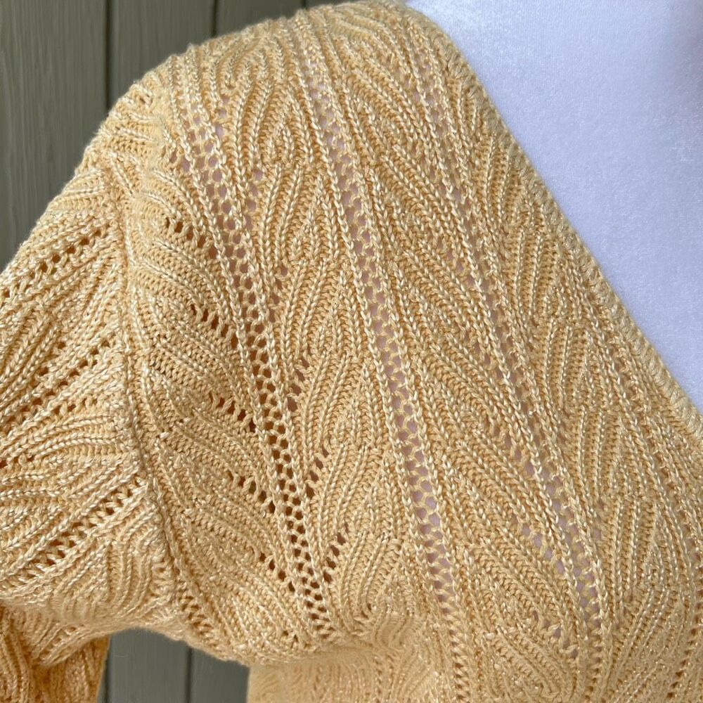VTG Romantic Cottagecore Cardigan Butter Yellow Scalloped Knit S/M - Picture 4 of 16